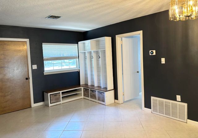 32 NE Bay Drive, Fort Walton Beach, FL 32548