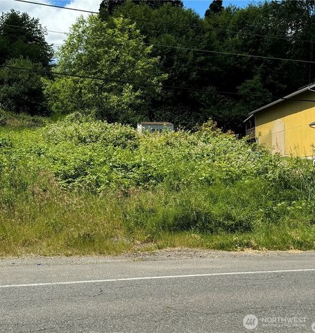 14253 Macadam Road S, Tukwila, WA 98168