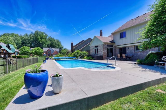 20547 Windham Drive, Macomb Twp, MI 48044