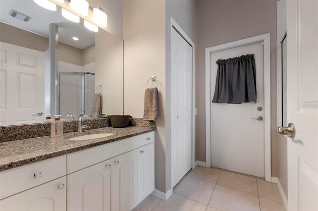 7572 PALMER GLEN CIRCLE, Sarasota, FL 34240