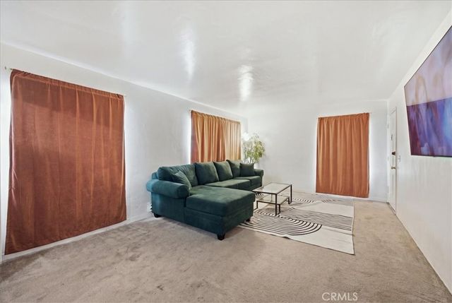 2441 Cedar Avenue, Long Beach, CA 90806