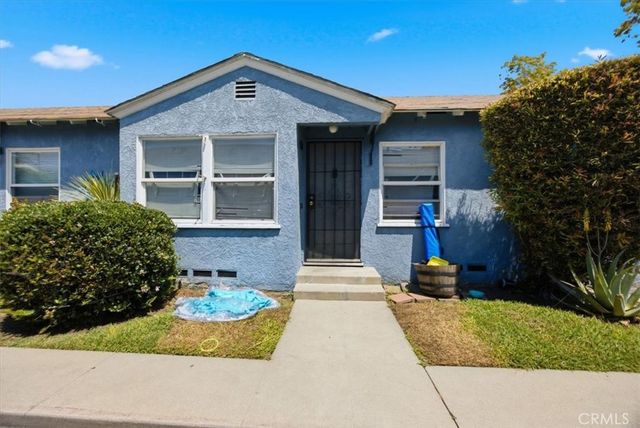 2441 Cedar Avenue, Long Beach, CA 90806