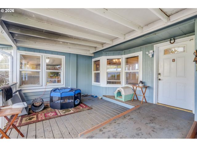 30500 S DEARDORFF Rd, Molalla, OR 97038