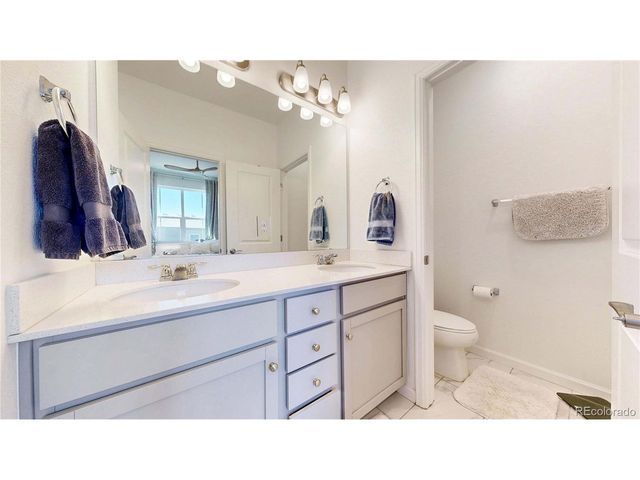 7008 Ipswich Ct, Castle Pines, CO 80108