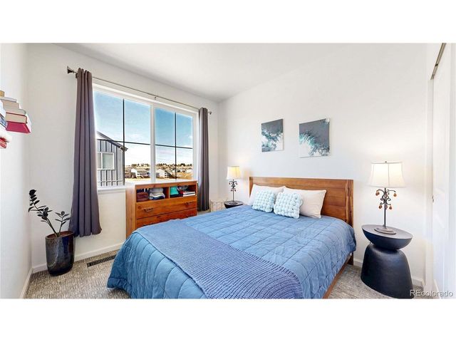 7008 Ipswich Ct, Castle Pines, CO 80108