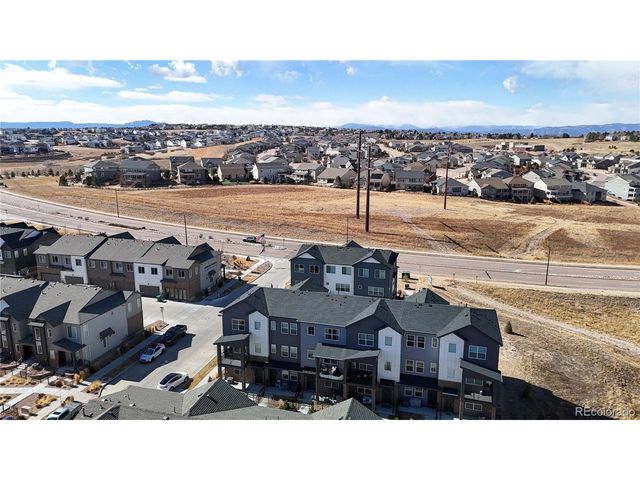 7008 Ipswich Ct, Castle Pines, CO 80108