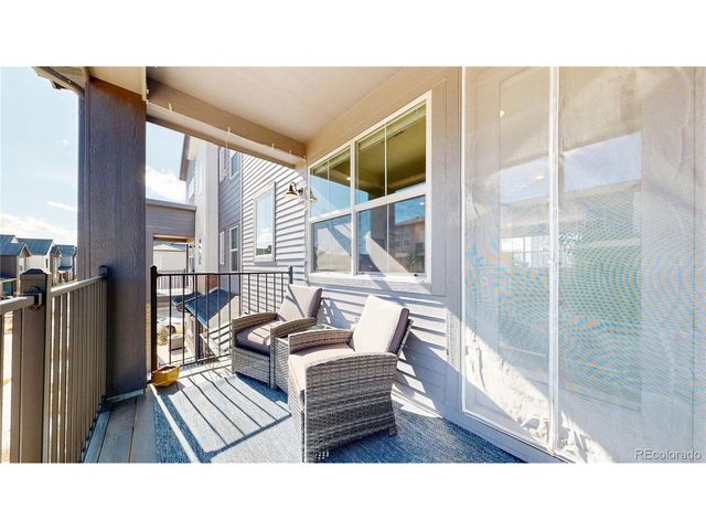 7008 Ipswich Ct, Castle Pines, CO 80108