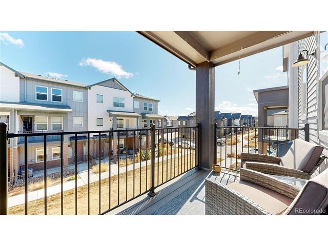 7008 Ipswich Ct, Castle Pines, CO 80108