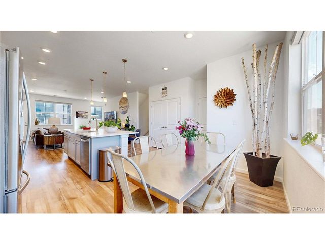 7008 Ipswich Ct, Castle Pines, CO 80108