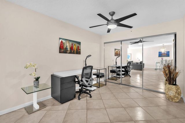 5842 Crystal Shores Drive 302, Boynton Beach, FL 33437