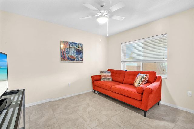 5842 Crystal Shores Drive 302, Boynton Beach, FL 33437