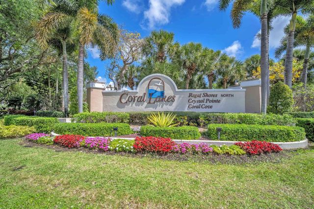 5842 Crystal Shores Drive 302, Boynton Beach, FL 33437