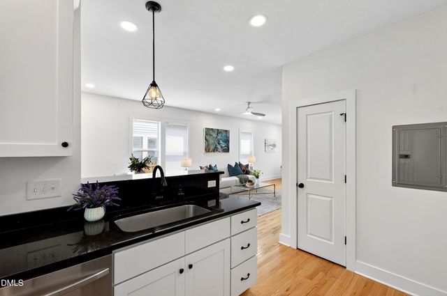 615 E Lenoir Street, Raleigh, NC 27601