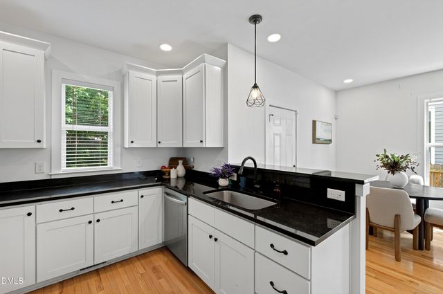 615 E Lenoir Street, Raleigh, NC 27601