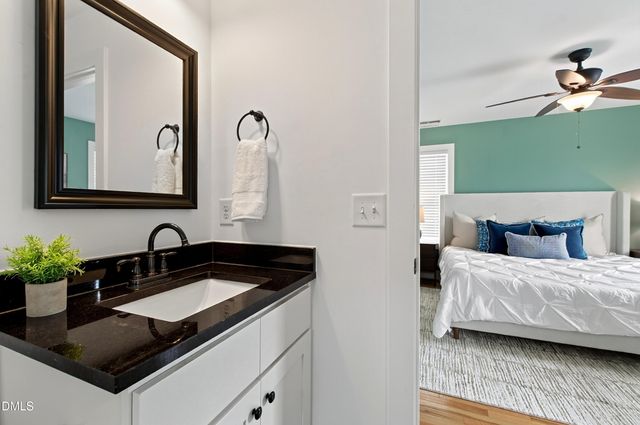 615 E Lenoir Street, Raleigh, NC 27601