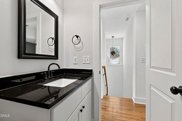 615 E Lenoir Street, Raleigh, NC 27601