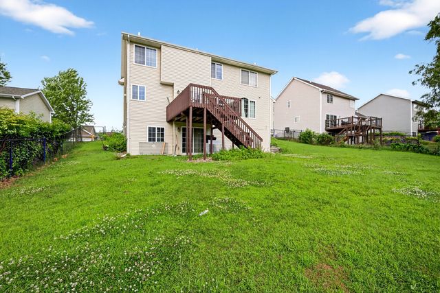 3413 Brook Run Drive, Des Moines, IA 50317