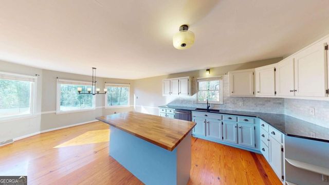 1042 Mission Road SW, Cartersville, GA 30120