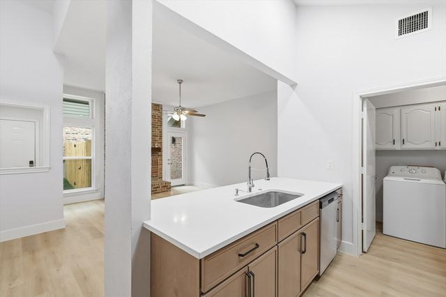 4813 Via Ventura, Mesquite, TX 75150