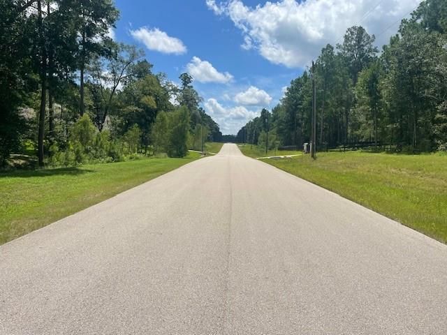 717 Lonestar Road, Huntsville, TX 77340