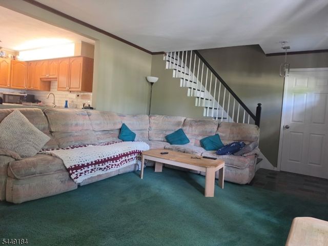 822 Mountain Ave, Bound Brook Boro, NJ 08805