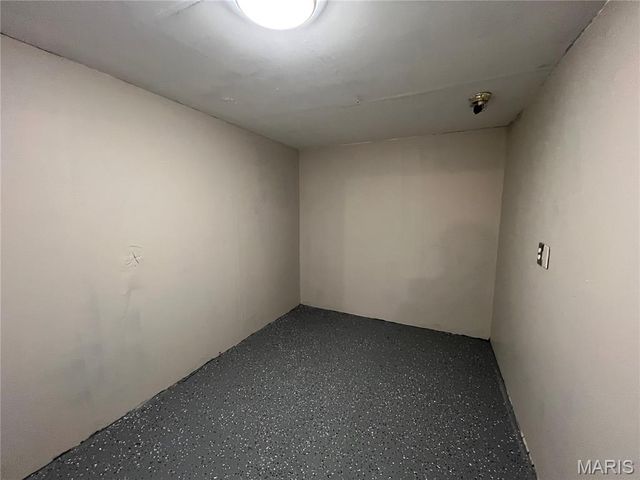 1428 San Salvador Drive, St Louis, MO 63138