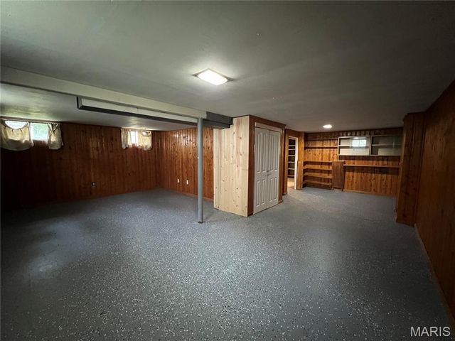 1428 San Salvador Drive, St Louis, MO 63138