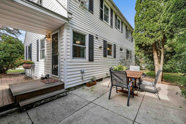 4 Cheyenne Drive, Nashua, NH 03063
