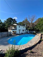 250 Shady SE Lane, Adairsville, GA 30103