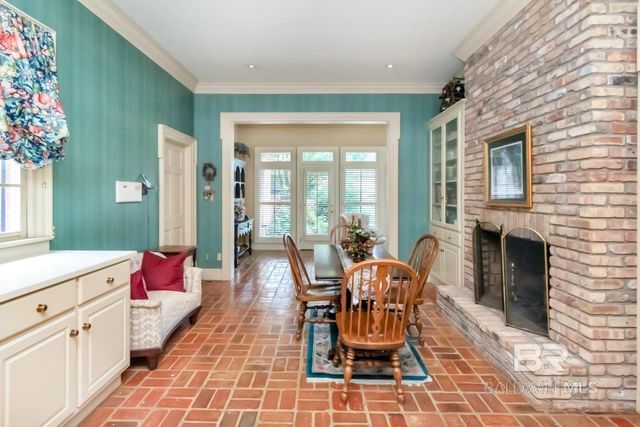 236 E Lakewood Drive, Mobile, AL 36608