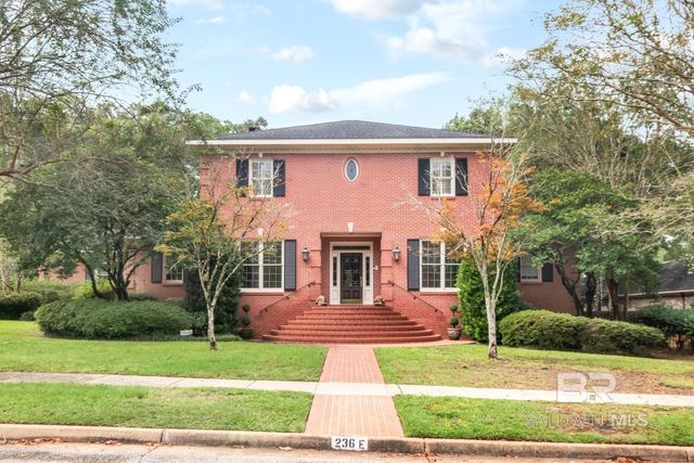 236 E Lakewood Drive, Mobile, AL 36608