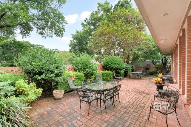 236 E Lakewood Drive, Mobile, AL 36608