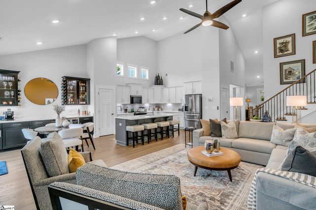 12069 Mahogany Circle, Inman, SC 29349