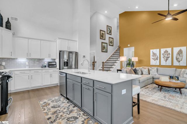 12069 Mahogany Circle, Inman, SC 29349
