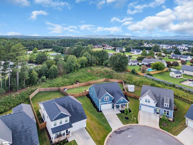12069 Mahogany Circle, Inman, SC 29349