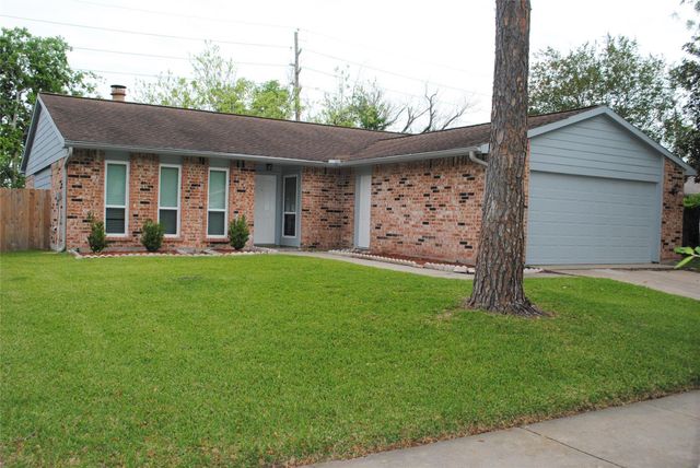 423 Lee Drive, Richmond, TX 77469