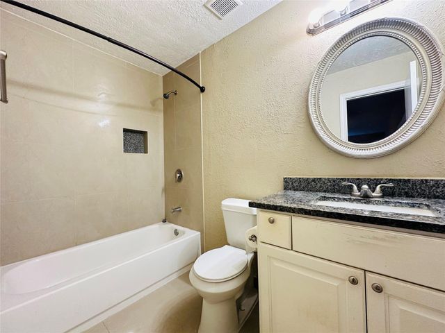 423 Lee Drive, Richmond, TX 77469