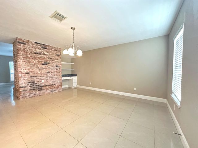 423 Lee Drive, Richmond, TX 77469