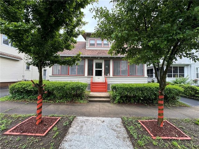 34 Auburn Avenue, Utica, NY 13501