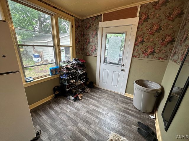 34 Auburn Avenue, Utica, NY 13501