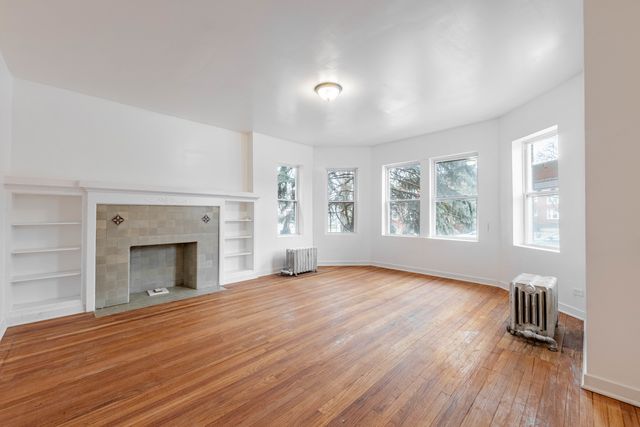 7353 S Martin Luther King Drive, Chicago, IL 60619