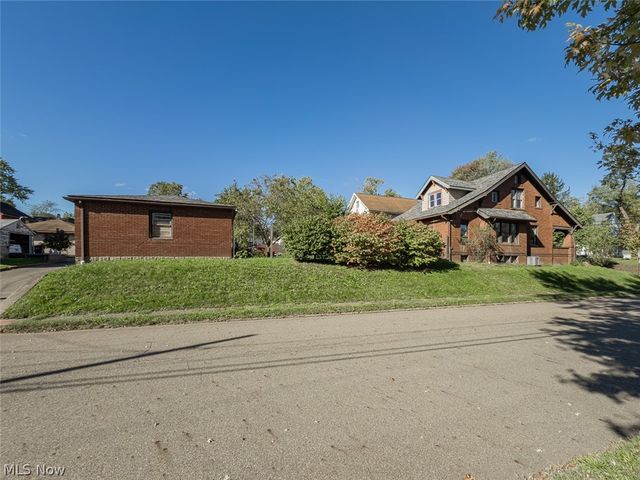 1105 Tremont Avenue SW, Massillon, OH 44647