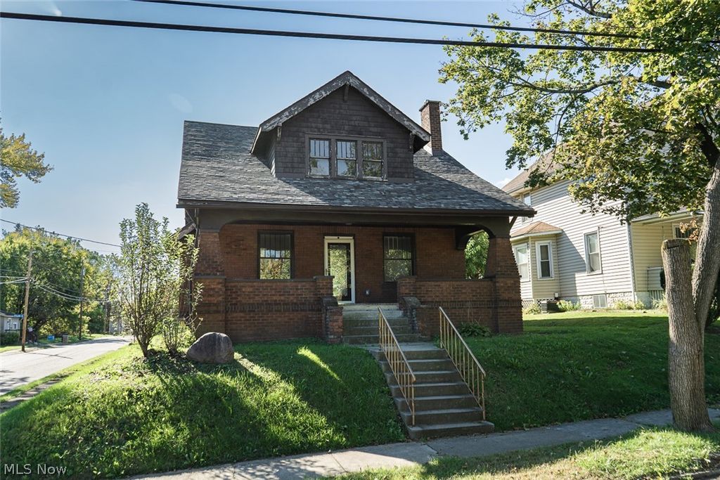 1105 Tremont Avenue SW, Massillon, OH 44647
