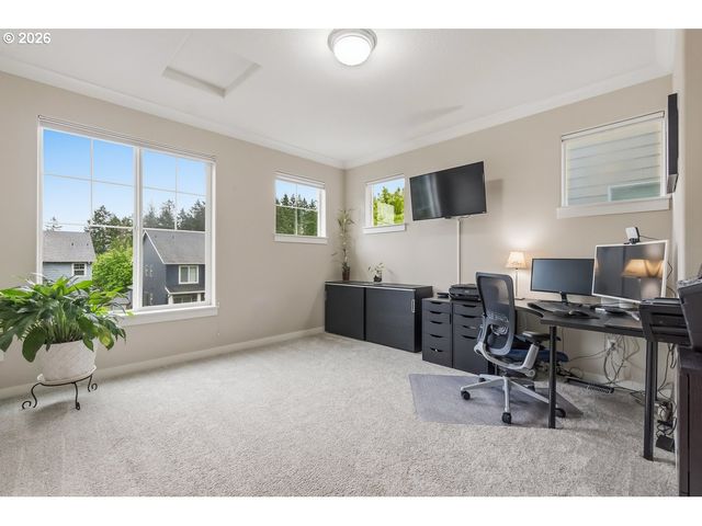 9471 Sw 164TH Ave, Beaverton, OR 97007