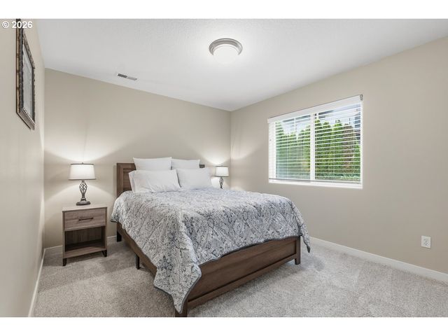 9471 Sw 164TH Ave, Beaverton, OR 97007