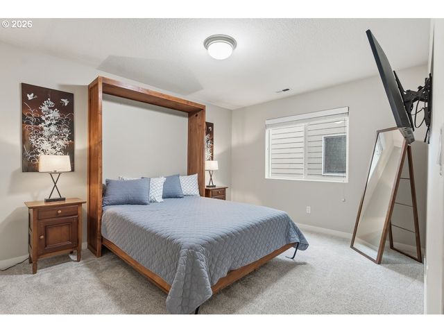 9471 Sw 164TH Ave, Beaverton, OR 97007