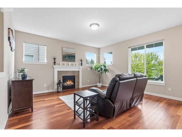 9471 Sw 164TH Ave, Beaverton, OR 97007