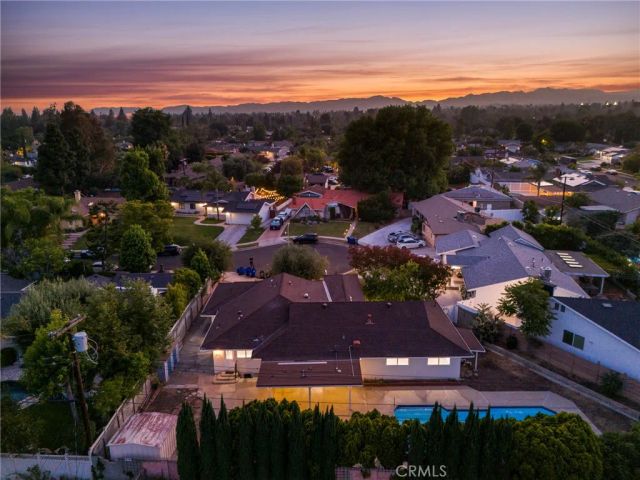 10000 Amestoy Avenue, Northridge, CA 91325
