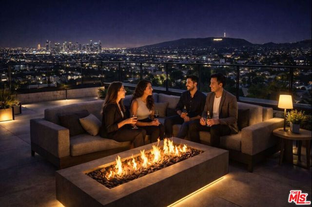 5432 Virginia Avenue, Los Angeles, CA 90029