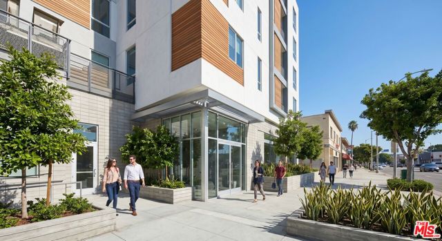 5432 Virginia Avenue, Los Angeles, CA 90029